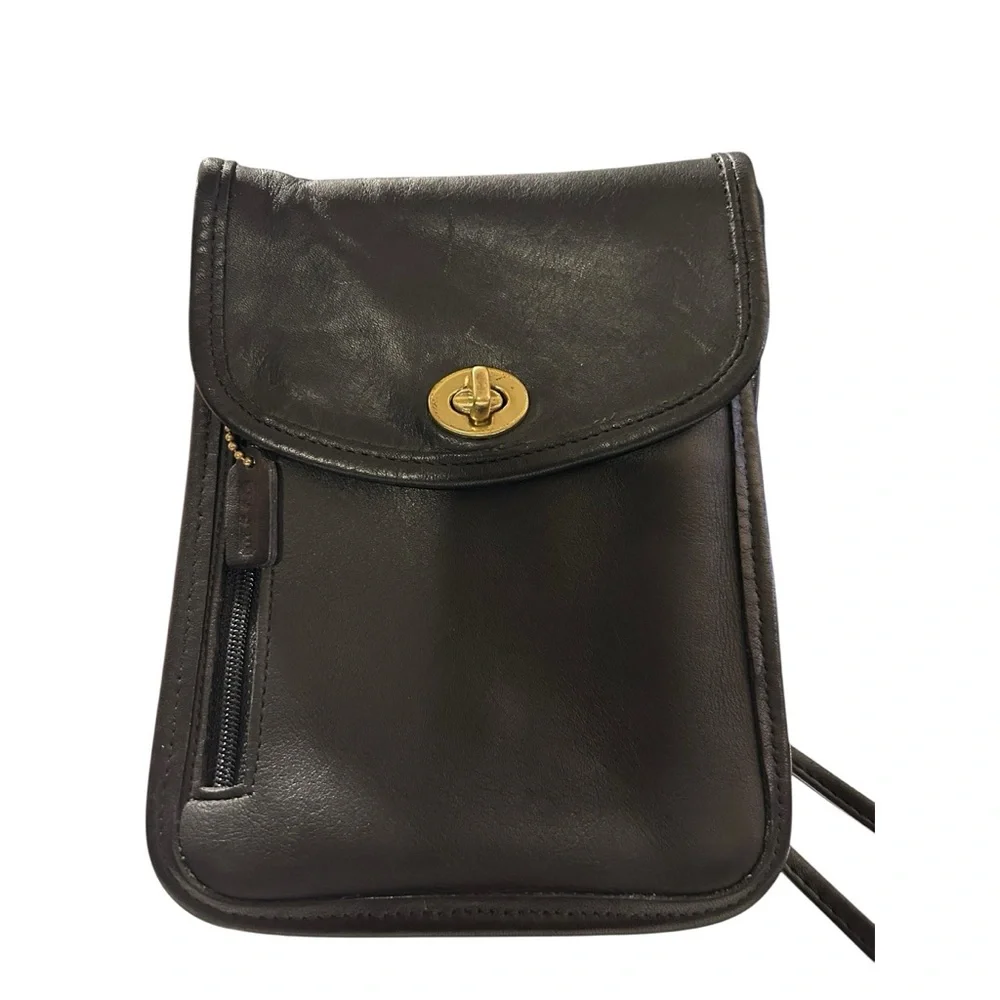 Vintage Coach Tourist Pouch Passport Hipster Crossbody #6908 – Black Leather